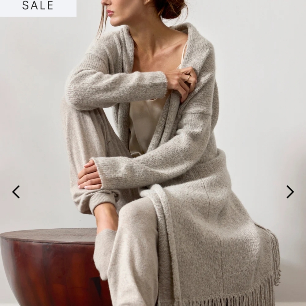 Brochu Walker The Thela Duster